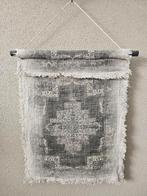Stoer en sober wanddoek, Ophalen of Verzenden, Voor 1940, Zo goed als nieuw