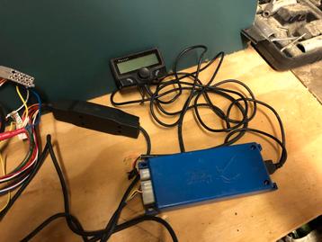 Parrot Handsfree VW Touran incl. Verloopkabel beschikbaar voor biedingen