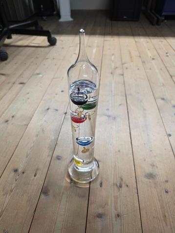 Galileo Glazen thermometer beschikbaar voor biedingen
