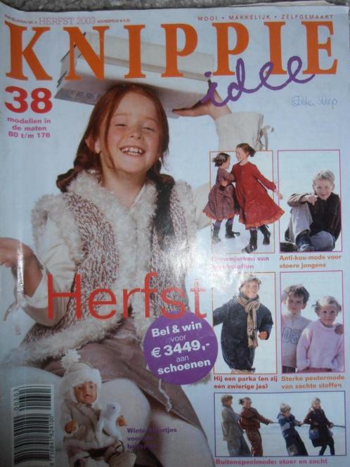 Knippie herfst 2003 kleertjes voor BabyBorn en 38 modellen, Hobby en Vrije tijd, Kledingpatronen, Zo goed als nieuw, Overige typen