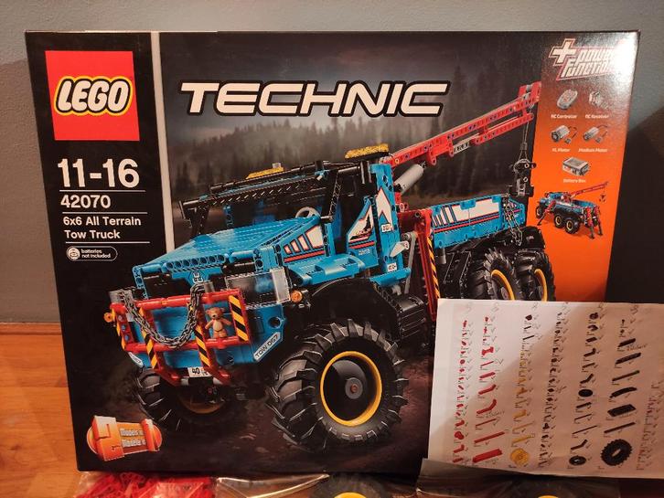 Lego Technic 42070 - 6x6 All Terrain Tow Truck, Kinderen en Baby's, Speelgoed | Duplo en Lego, Zo goed als nieuw, Lego, Complete set
