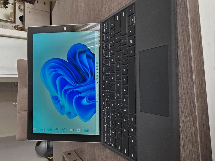 Surface Pro 3, Computers en Software, Windows Laptops, Zo goed als nieuw, 12 inch, SSD, 2 tot 3 Ghz, 8 GB, Qwerty, Met touchscreen