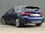 BMW 1-serie 118i High Executive Edition * CARPLAY * DEALER O, Gebruikt, Blauw, Bedrijf, 3 cilinders