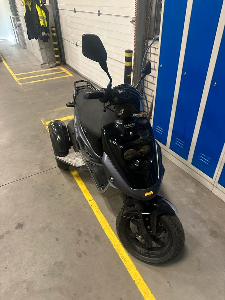 PGO driewielscooter - Betrouwbaar en comfortabel!, Fietsen en Brommers, Snorfietsen en Snorscooters, Zo goed als nieuw, Benzine