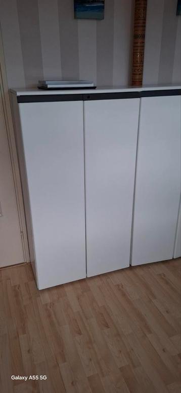 Interlit archief kasten met deuren 2 keer 80x40 x149 beschikbaar voor biedingen