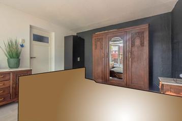 Slaapkamermeubels, Linnenkast, dressoir, 2x nachtkastjes SET beschikbaar voor biedingen