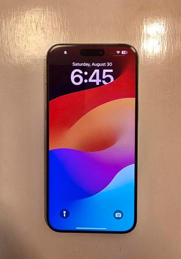 iPhone 15 Pro Max 256GB - 100% beschikbaar voor biedingen