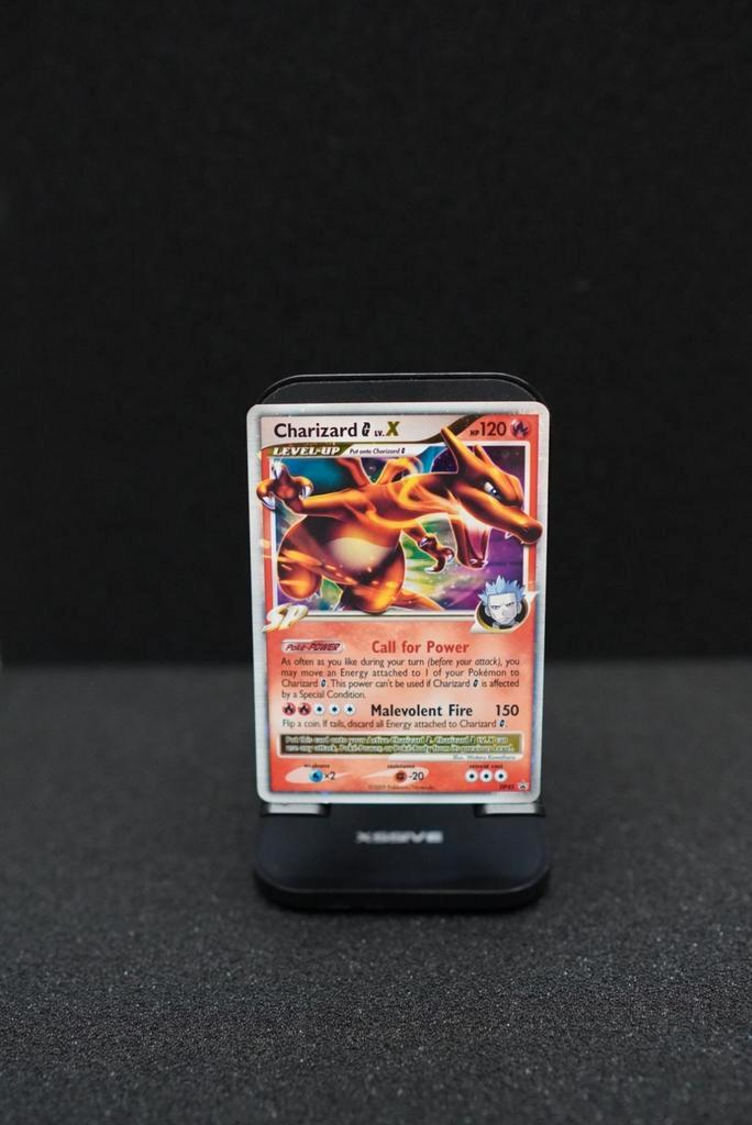 Charizard lv.X dp45, Hobby en Vrije tijd, Verzamelkaartspellen | Pokémon, Zo goed als nieuw, Ophalen of Verzenden