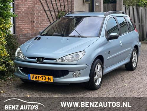 Peugeot 206 SW 1.6-16V Griffe Youngtimer/Automaat/Lage km, Auto's, Peugeot, Bedrijf, Te koop, ABS, Airbags, Airconditioning, Boordcomputer