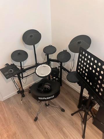 Roland Elektronisch Drumstel - Ruimtegebrek! beschikbaar voor biedingen
