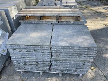 Goedkope terrastegels 60x60 grijs genuanceerd beschikbaar voor biedingen