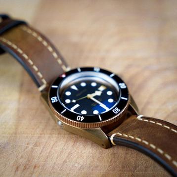 Aquatico Bronze Sea Star Black Ceramic Bezel (LIMITED, ZGAN) beschikbaar voor biedingen