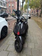 Mat Zwarte Vespa Sprint 2019, Fietsen en Brommers, Ophalen, Maximaal 45 km/u, Vespa S, Zo goed als nieuw