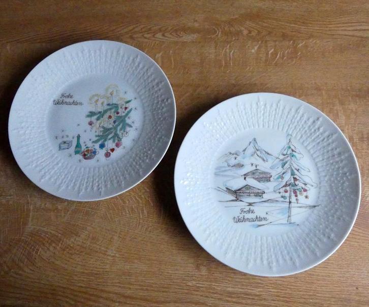Vintage Kerstborden dinerborden Kerst Hutschenreuther Selb, Huis en Inrichting, Keuken | Servies, Gebruikt, Bord(en), Overige stijlen