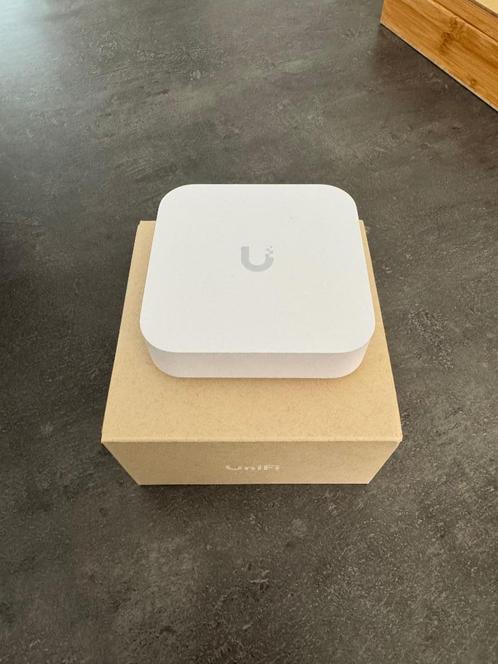 Ubiquiti Next-Gen Gateway Lite, Computers en Software, Routers en Modems, Zo goed als nieuw, Router, Ophalen