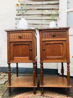 Set van 2 eiken houten nachtkastjes met marmer blad, Huis en Inrichting, Kasten | Overige, Ophalen, Zo goed als nieuw, Nvt, Nvt