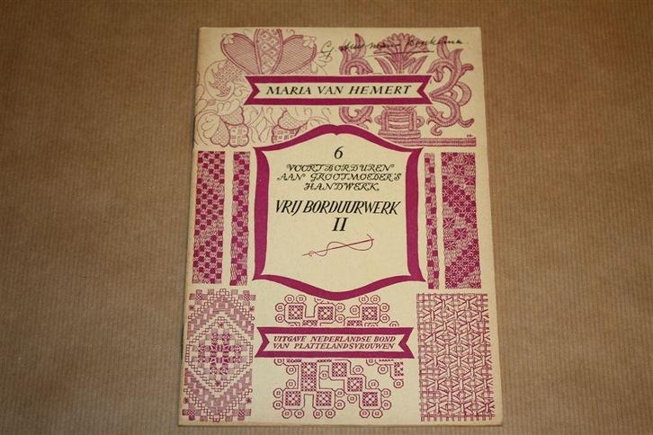 Vrij borduurwerk - M. van Hemert, Boeken, Hobby en Vrije tijd, Zo goed als nieuw, Ophalen of Verzenden