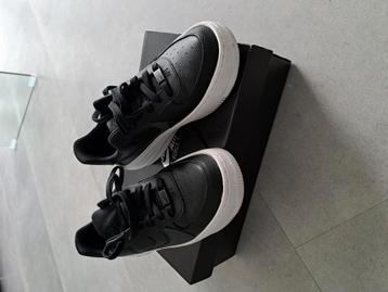 Nike Air force 1 mt 38 beschikbaar voor biedingen