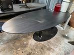 Ovale Zwarte Eiken Tafel - 300x110 - B-keuze van 1399 nu 399, Huis en Inrichting, Tafels | Eettafels, Ophalen, Gebruikt, 100 tot 150 cm