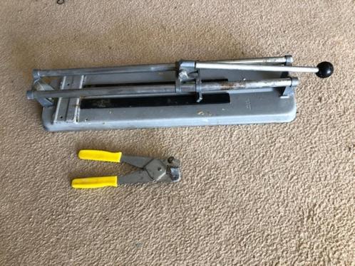 tegelsnijder met tegelsnij - breektang, Doe-het-zelf en Verbouw, Gereedschap | Handgereedschap, Zo goed als nieuw, Verzenden