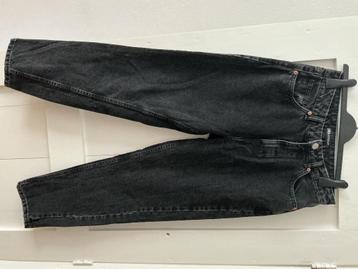 Zara broek. Jeans zwart 40 beschikbaar voor biedingen