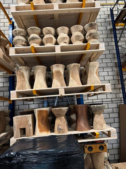 Krukjes/ bijzettafeltjes 15.-  (10.-), Huis en Inrichting, Tafels | Bijzettafels, Zo goed als nieuw, Overige vormen, Minder dan 45 cm