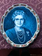 Plaquette Koningin Juliana, Polychroom, Ophalen of Verzenden, Gebruikt