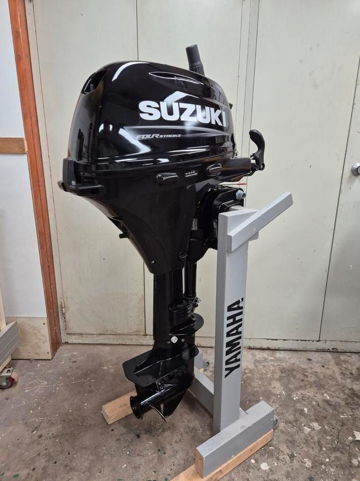 2022 suzuki 15pk langstaart efi buitenboordmotor, Watersport en Boten, Buiten- en Binnenboordmotoren, Zo goed als nieuw, Benzine