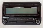 Volkswagen RCD310 autoradio met CD speler, Auto diversen, Autoradio's, Ophalen of Verzenden, Zo goed als nieuw