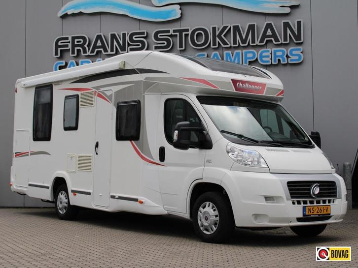 Challenger Birthday 398 EB 150PK Queensbed Hefbed Bearlock, Caravans en Kamperen, Campers, Bedrijf, tot en met 4, Half-integraal