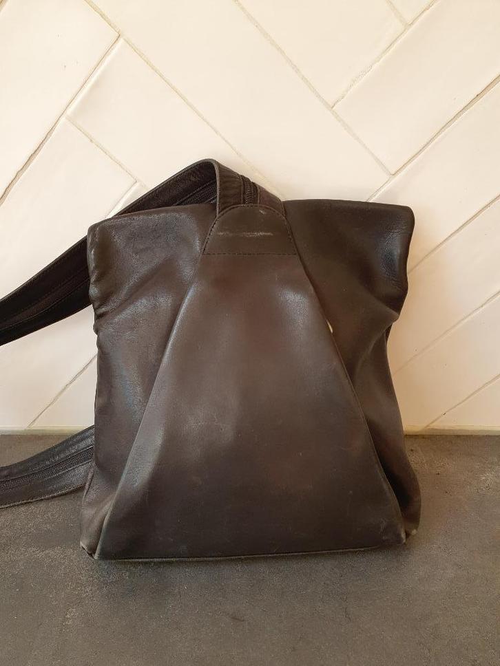 Zwarte leren Bosboom rug/schoudertas., Sieraden, Tassen en Uiterlijk, Tassen | Damestassen, Gebruikt, Schoudertasje, Zwart, Ophalen of Verzenden