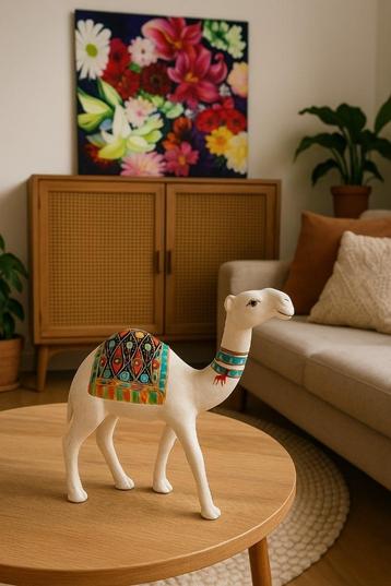 Handbeschilderd kameelbeeld beschikbaar voor biedingen