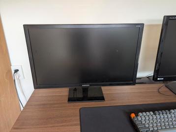 Samsung monitor 27 inch 1920x1080 beschikbaar voor biedingen