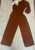 NIEUW, bruine one sleef jumpsuit (wafel) New Collection, XL, Kleding | Dames, Bruin, Maat 46/48 (XL) of groter, Nieuw, Ophalen of Verzenden