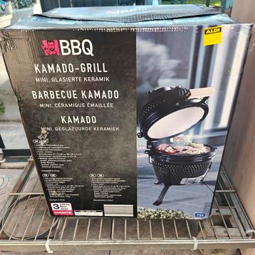 Te nieuwe ongebruikte kamado beschikbaar voor biedingen