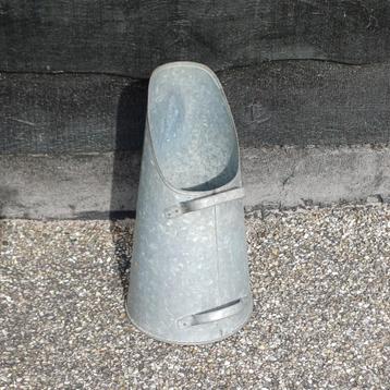 Zinken kolenkit beschikbaar voor biedingen
