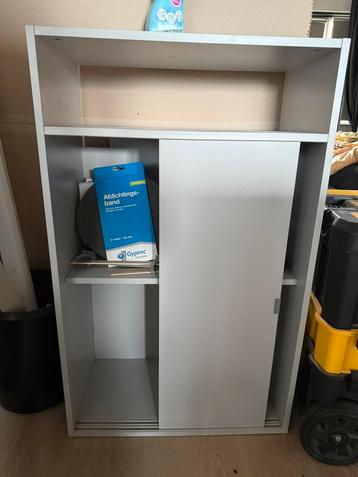 Ikea spiksmed kast (2x)