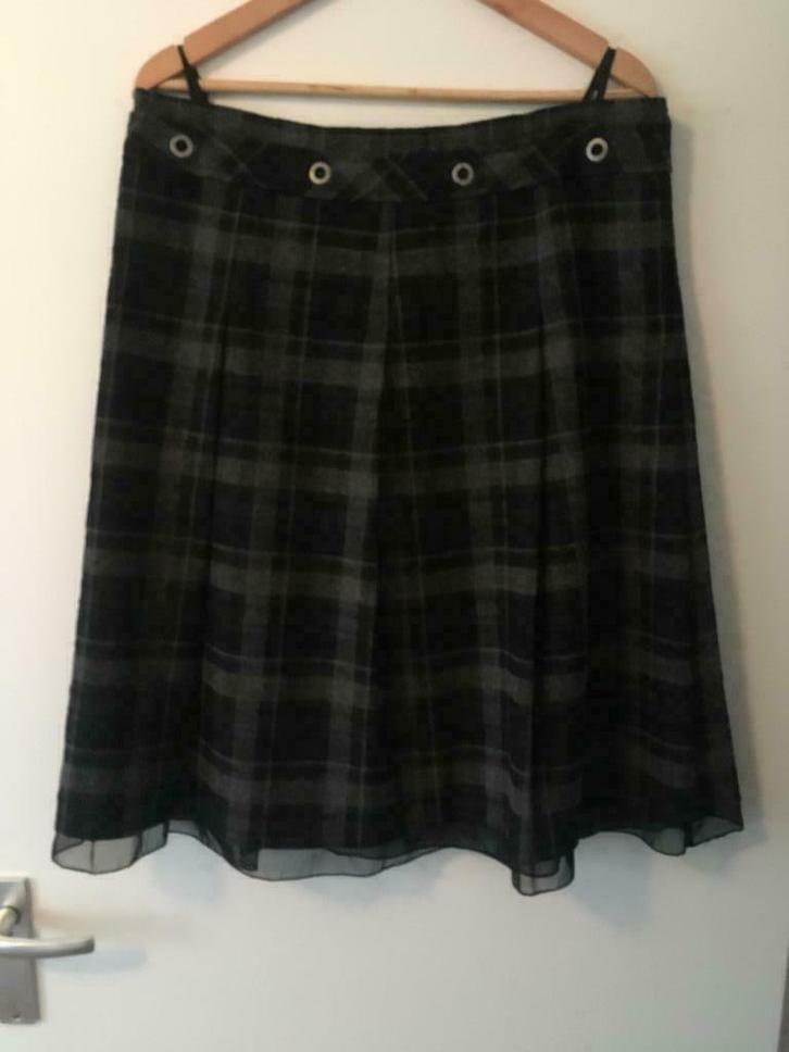 Hirsch rok, grijs/zwart, maat 42, Nieuw!, Kleding | Dames, Rokken, Zo goed als nieuw, Maat 42/44 (L), Zwart, Knielengte, Ophalen