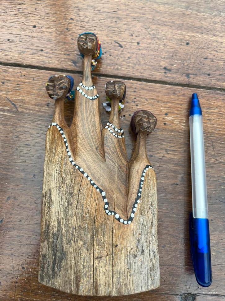 Afrikaans Houtsnijwerk - Vier Figuren, Antiek en Kunst, Kunst | Beelden en Houtsnijwerken, Ophalen of Verzenden