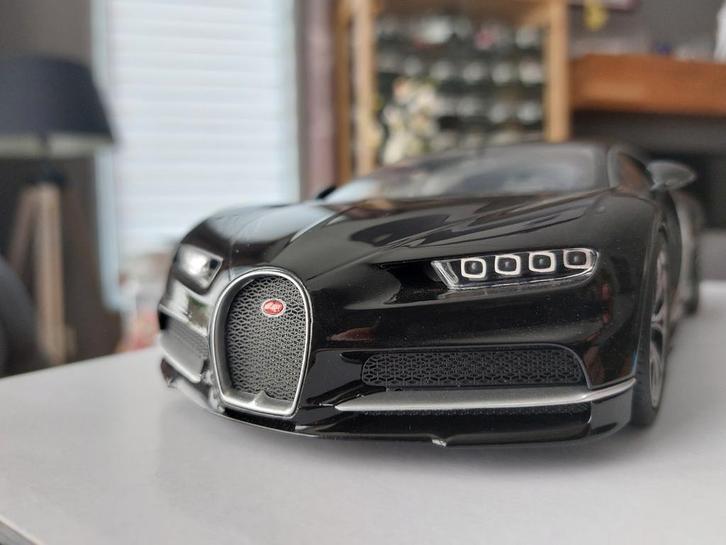 Kyosho Ousia Bugatti Chiron Black/Black, Hobby en Vrije tijd, Modelauto's | 1:18, Zo goed als nieuw, Auto, Kyosho, Ophalen of Verzenden