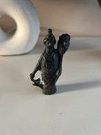 Bronzen beeldje oogstdrager, Ophalen of Verzenden, Gebruikt