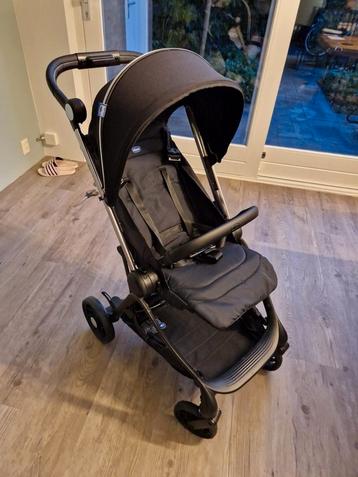 Mooie kinderwagen, Chicco One forever. Nog nieuw.