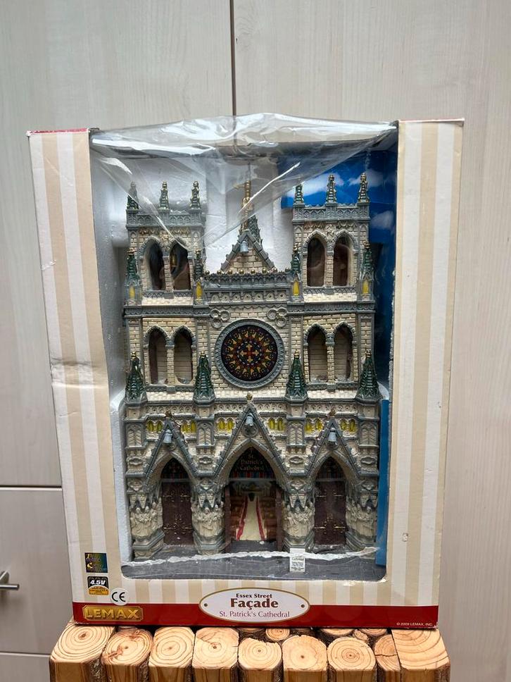 Lemax : St. Patrick's Cathedral, Diversen, Kerst, Zo goed als nieuw, Ophalen of Verzenden