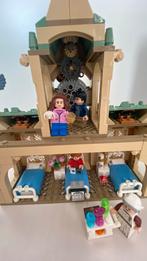 LEGO Harry Potter Hogwarts Ziekenhuisvleugel 76398, Kinderen en Baby's, Speelgoed | Duplo en Lego, Ophalen of Verzenden, Zo goed als nieuw