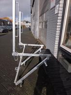 Te koop verzinkte daksteiger,dakschragen 2 stuks., Doe-het-zelf en Verbouw, Steigers, Ophalen, Zo goed als nieuw, Overige typen