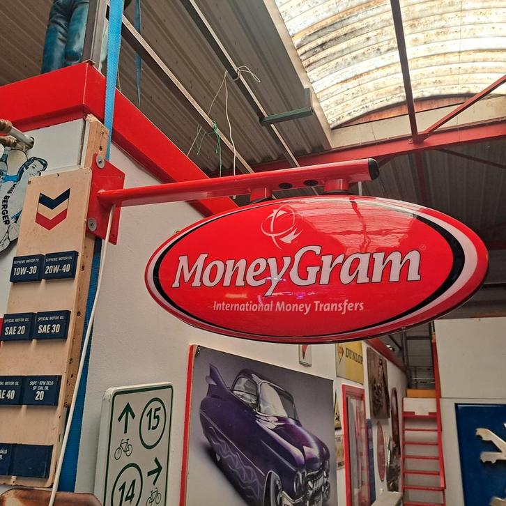 MoneyGram lichtbak, Verzamelen, Merken en Reclamevoorwerpen, Gebruikt, Lichtbak of (neon) lamp, Ophalen