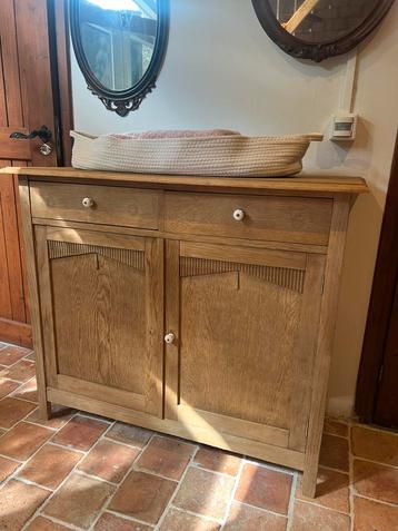 Baby commode kinderkamer vintage brocante beschikbaar voor biedingen
