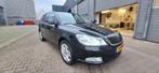 Skoda Octavia 1.2 TSI 2012 ,nieuwe APK nieuwe distributieset, Auto's, Voorwielaandrijving, 4 cilinders, Zwart, Origineel Nederlands