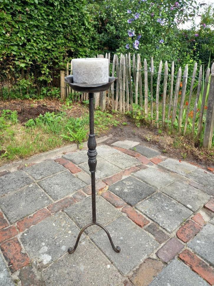 Kandelaar gietijzer, Huis en Inrichting, Woonaccessoires | Kandelaars en Kaarsen, Gebruikt, Kandelaar, 75 cm of meer, Overige materialen