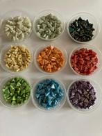 Mozaiek driehoekjes parelmoer 1 cm div kleuren per 50 gram, Hobby en Vrije tijd, Knutselen, Verzenden, Nieuw, Materiaal